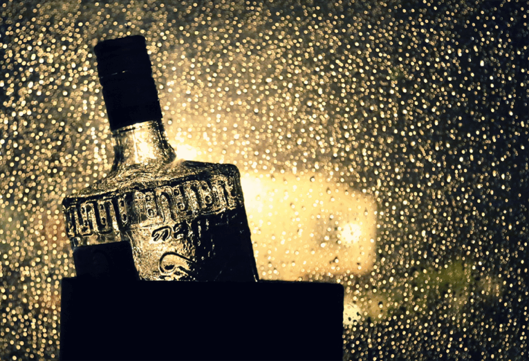 The Art of Custom Glass Manufacturing